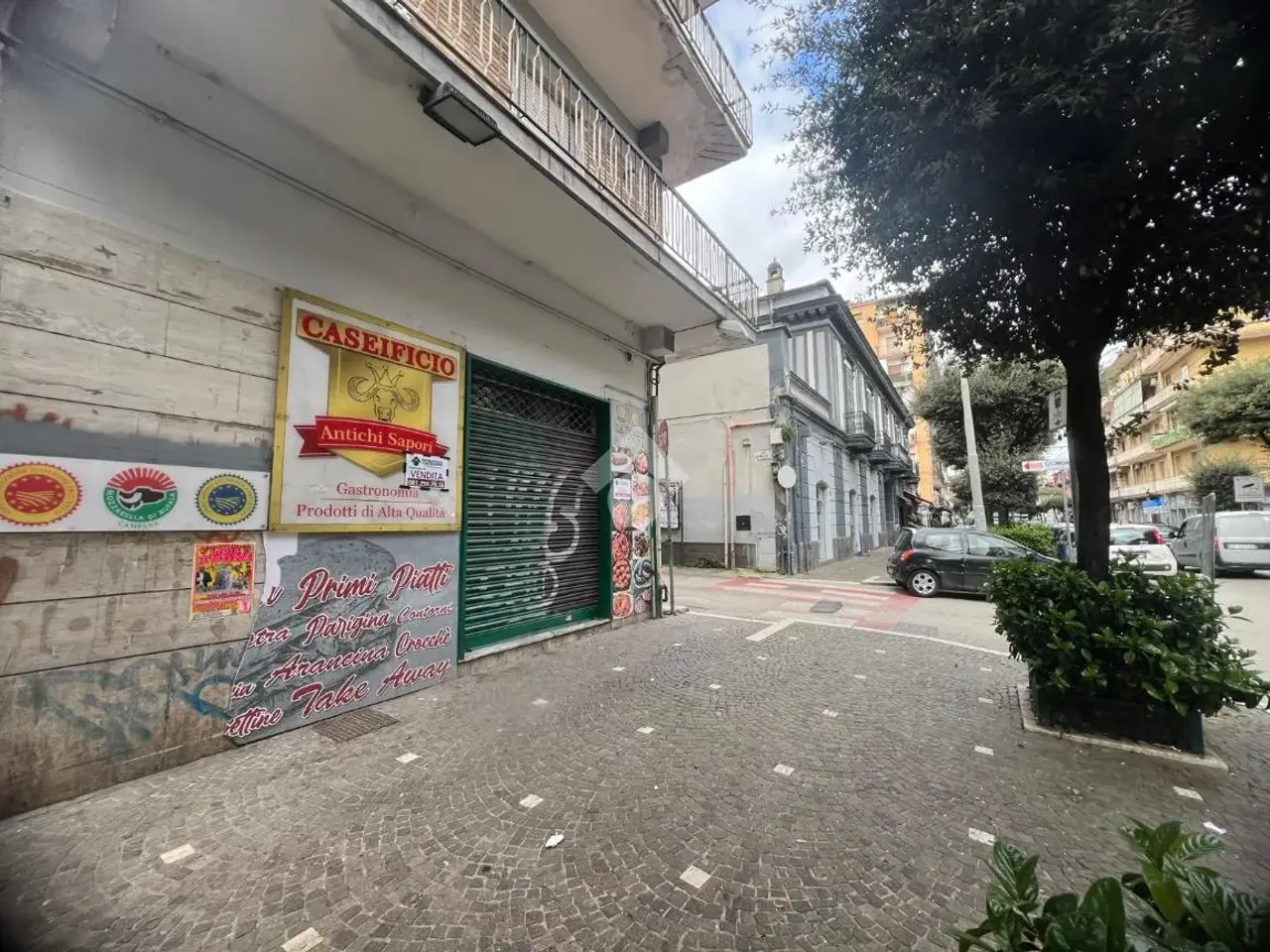 Negozio in Via Roma 150, Melito Di Napoli, {3} - Foto 1