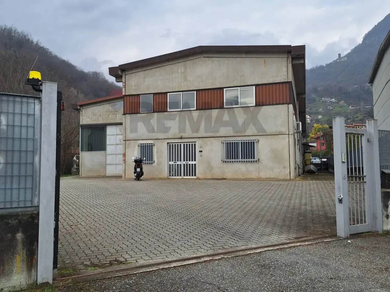 Capannone in Via Bersaglio 5, Gravedona ed Uniti, {3} - Foto 2