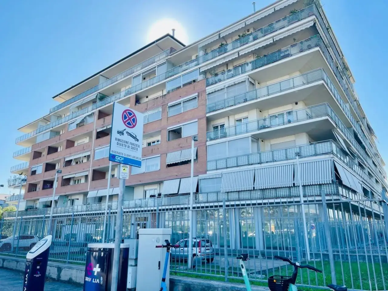 Negozio in Corso Grosseto 469, 10151, Torino, Torino, {3} - Foto 1