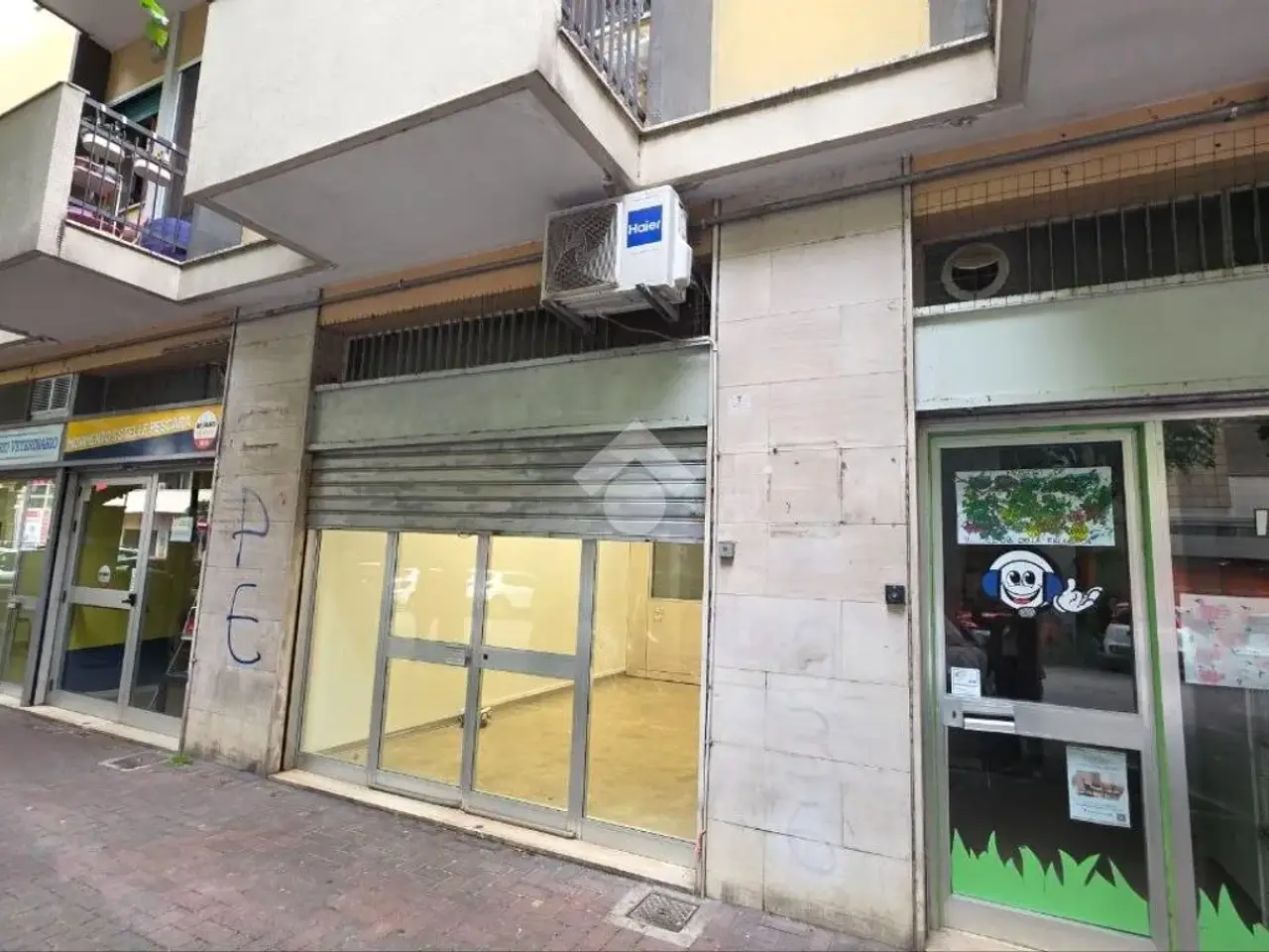 Negozio in Via Bologna 7, Pescara, {3} - Foto 2