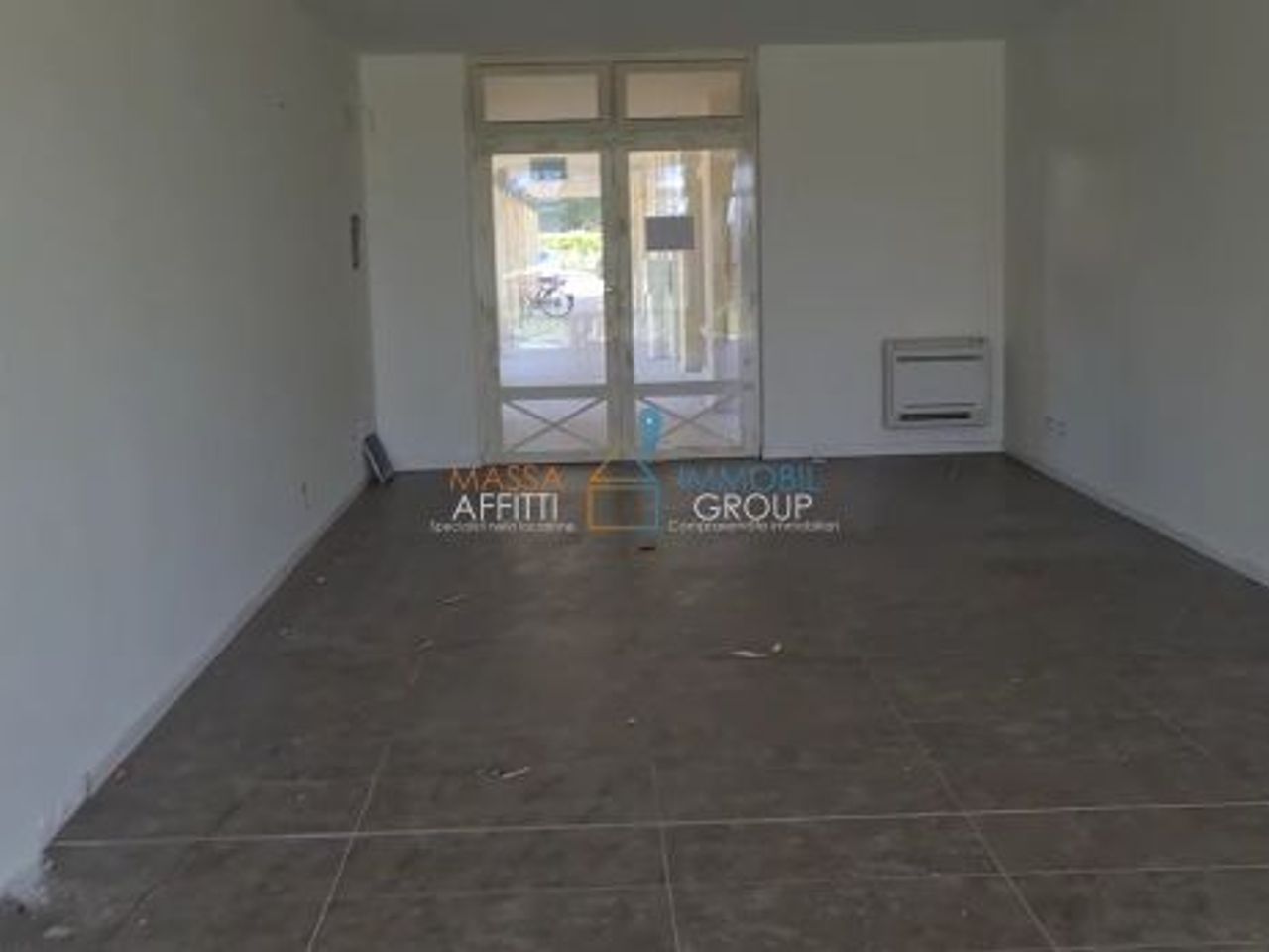 Palazzina commerciale in Via Dante Alighieri 30, Montignoso, {3} - Foto 2