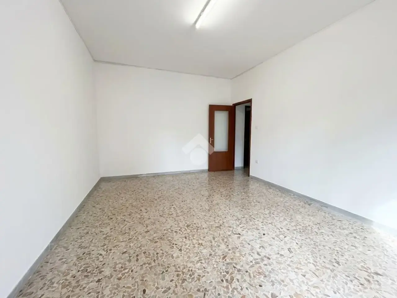 Ufficio in Via del Seminario 8, Cagliari, {3} - Foto 2