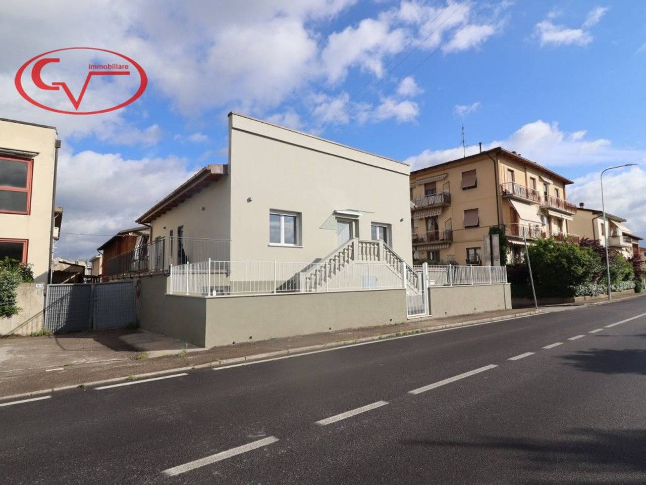immagine annuncio 1 di 15