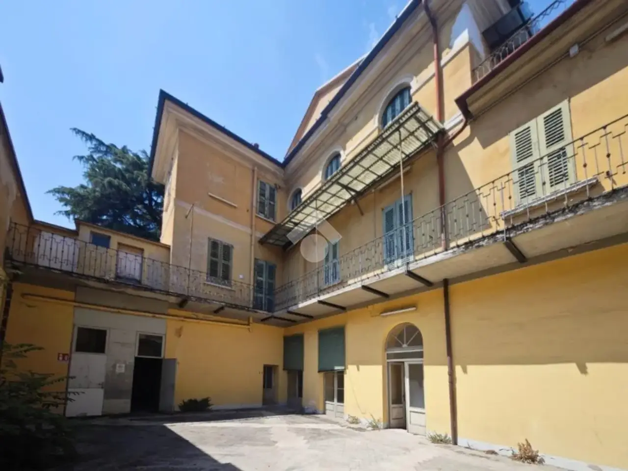 Palazzina commerciale in Brescia Brescia 1, Brescia, {3} - Foto 1
