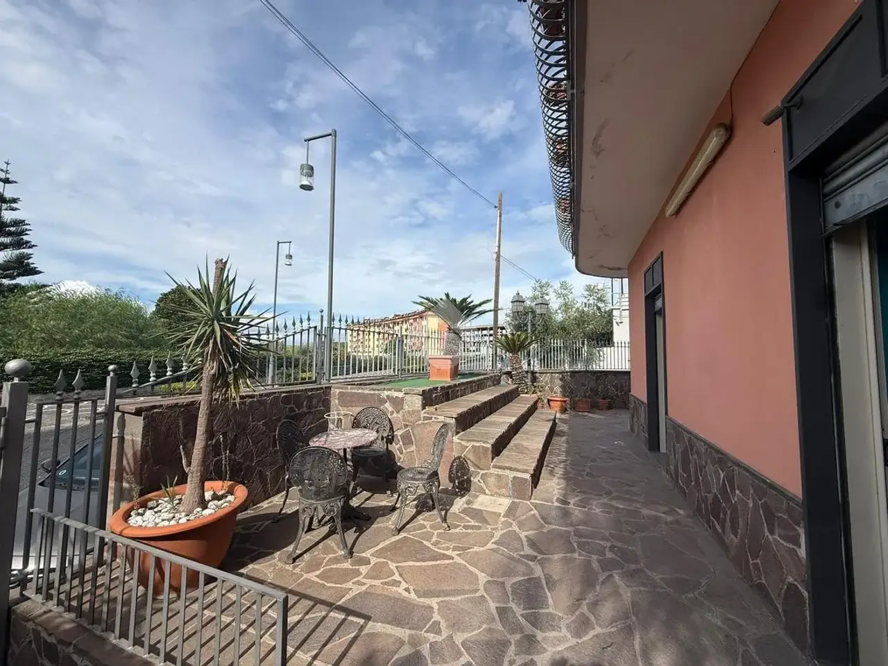 Negozio in Via Giuseppe Garibaldi 11, Pollena Trocchia, {3} - Foto 2