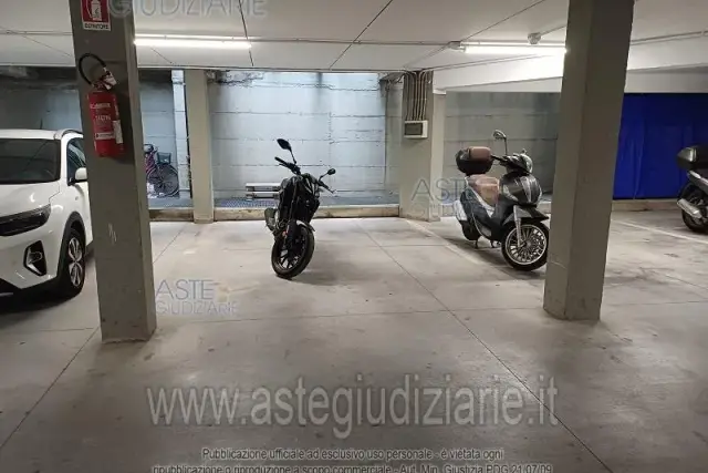 insertion image