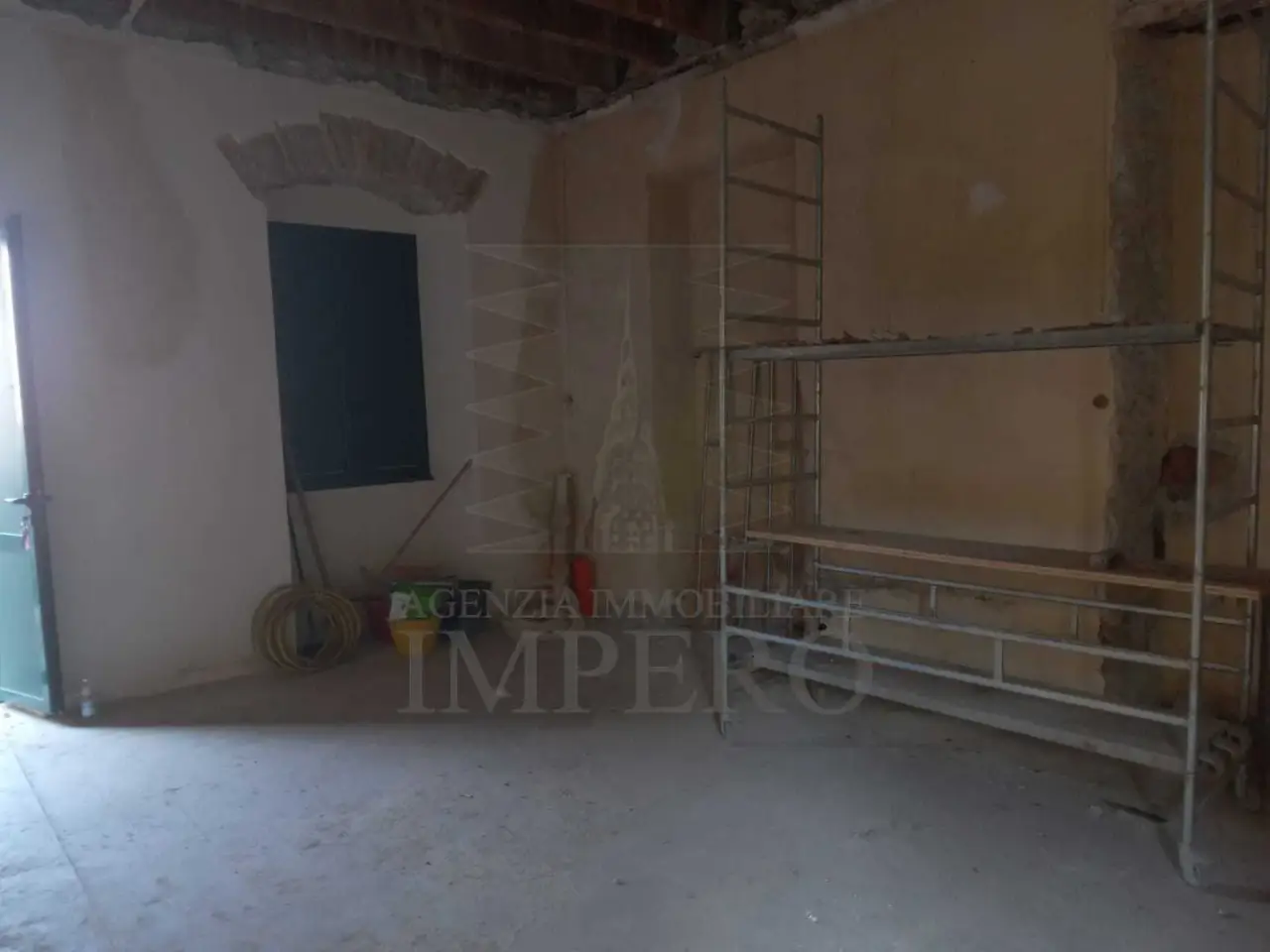 Abbigliamento in Via Colonnello Aprosio 399, Vallecrosia, {3} - Foto 2