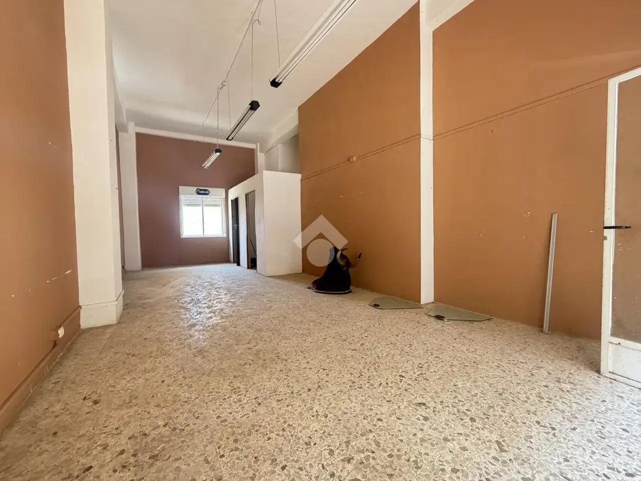 Magazzino in Via Dante Alighieri 162, Agrigento, {3} - Foto 1