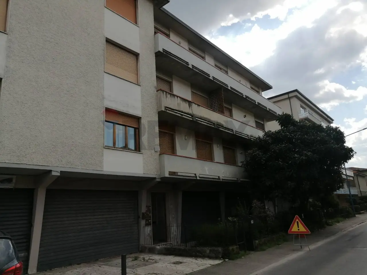 Laboratorio in Via Po 33, Montevarchi, {3} - Foto 2