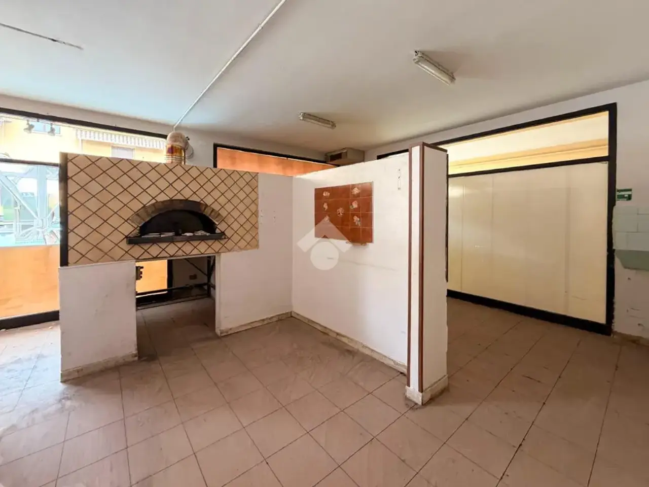 Negozio in Via Monte Grappa 78, Ghedi, {3} - Foto 1