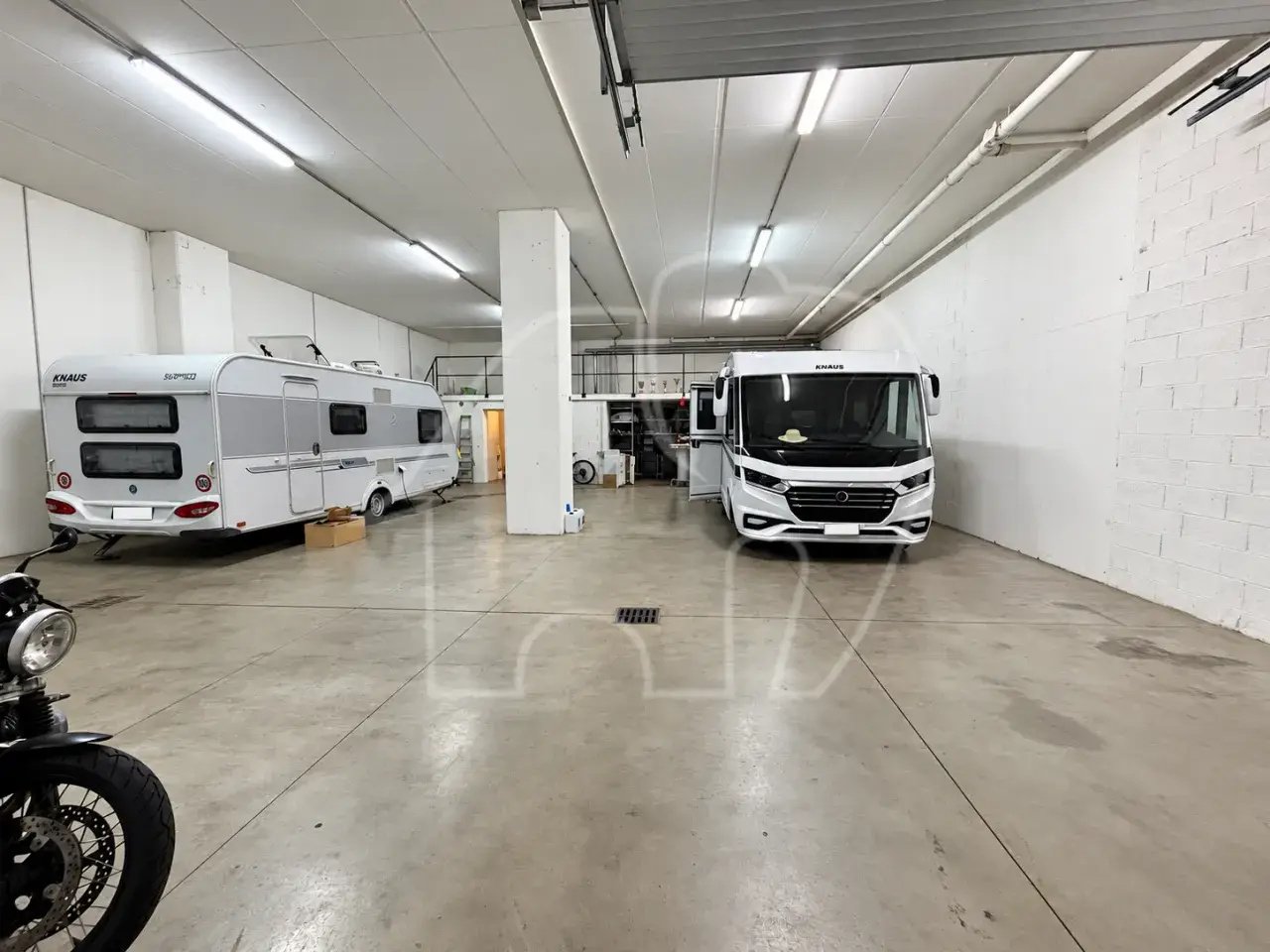 Magazzino in Max-Planck-StraßE, Bolzano, {3} - Foto 2