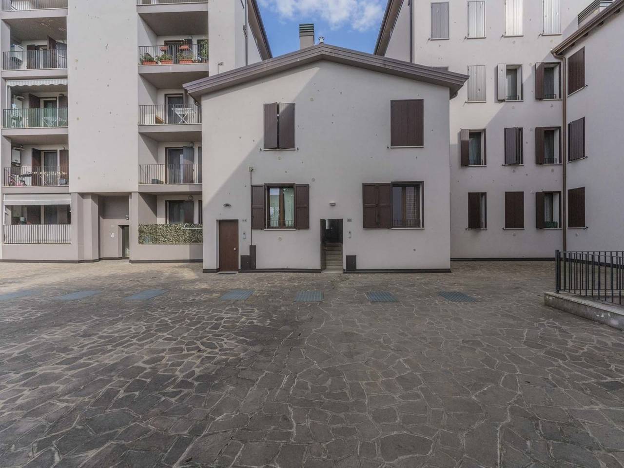 immagine annuncio 1 di 15