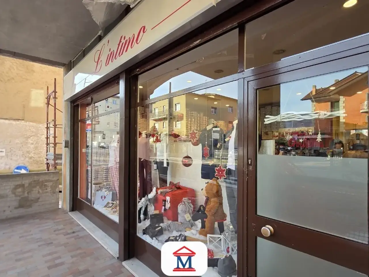 Negozio in Via Martiri della Libertà, Sorisole, {3} - Foto 1