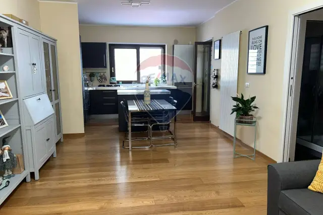 3-room flat in {3}, - Photo 1