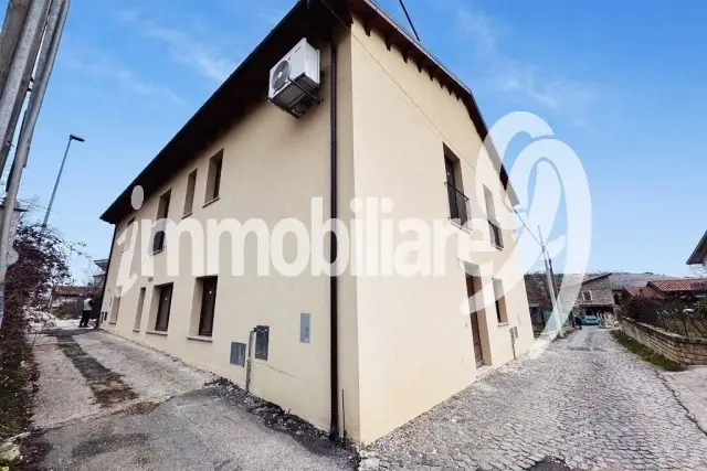 Detached house in Via del Sorbo, L'Aquila - Photo 1