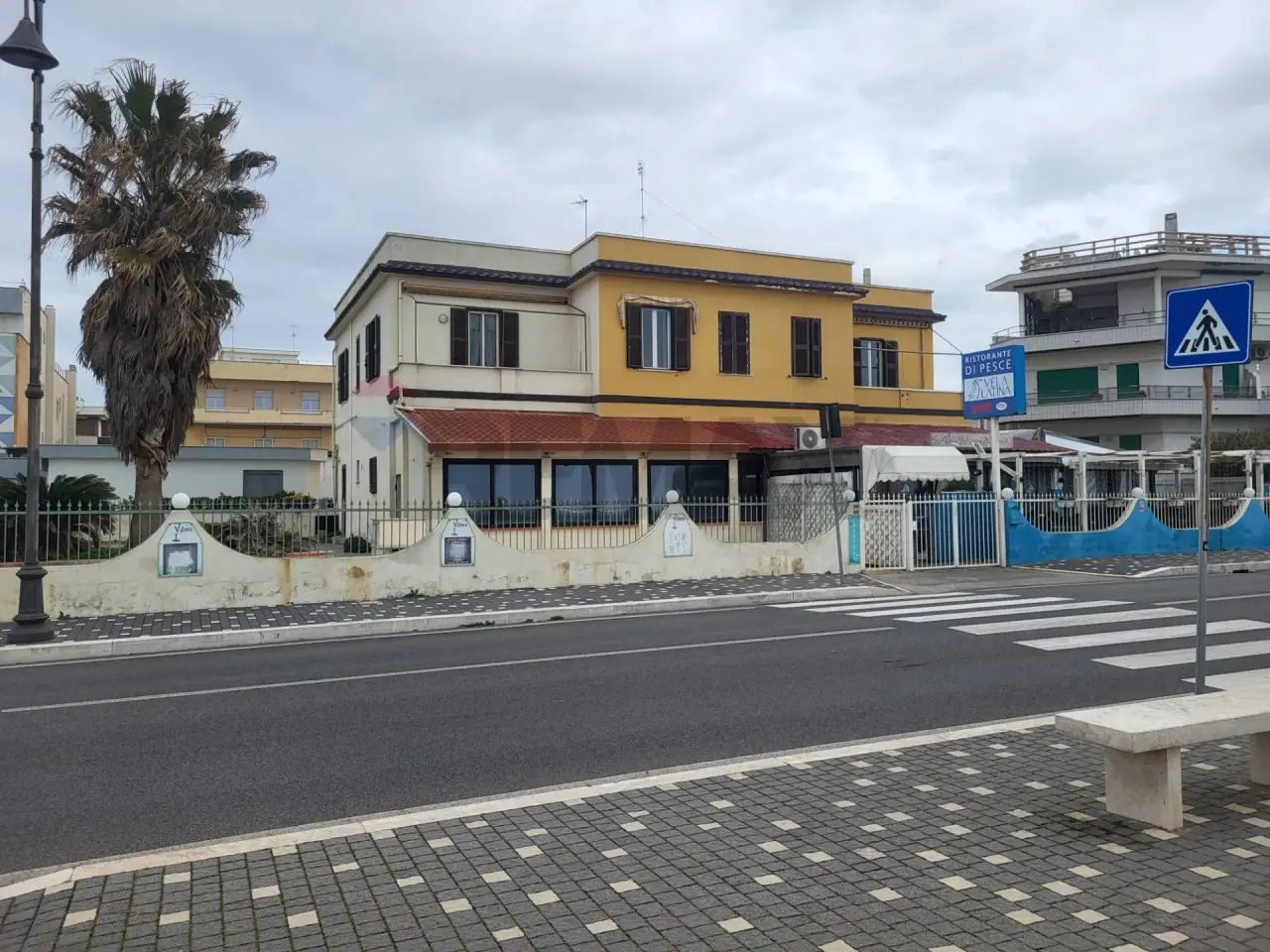 Negozio in Largo Caboto 2, Anzio, {3} - Foto 2