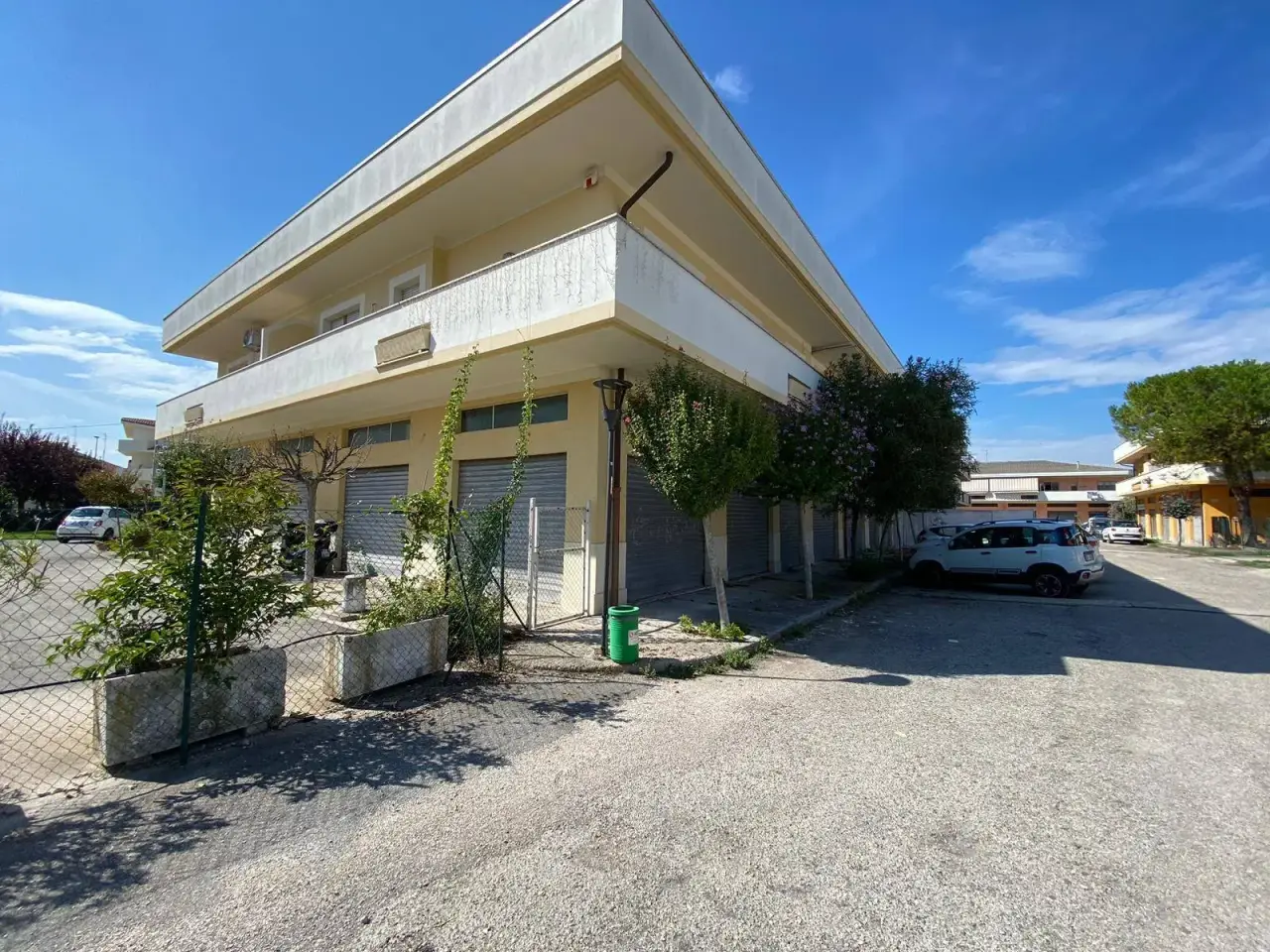 Negozio in Via Alessandro Volta, Pescara, {3} - Foto 1