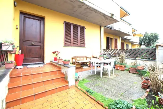 Terraced house in Via Marco Polo, Monsummano Terme - Photo 1