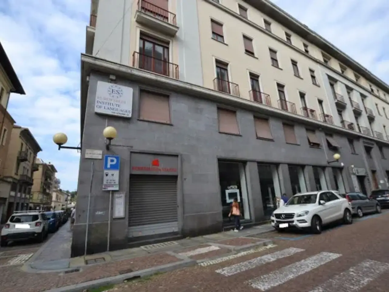 Negozio in Via Antonio Gramsci 10, Biella, {3} - Foto 1