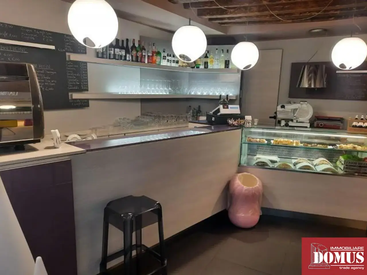 Bar in Via Bedendo, Rovigo, {3} - Foto 1