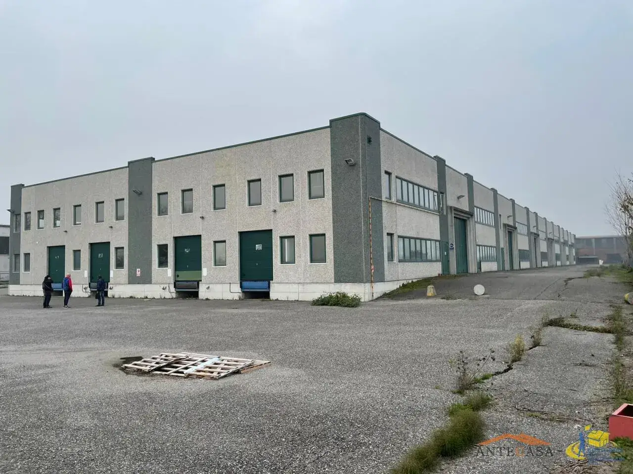 Capannone in Via Emilia Ovest, Parma, {3} - Foto 2