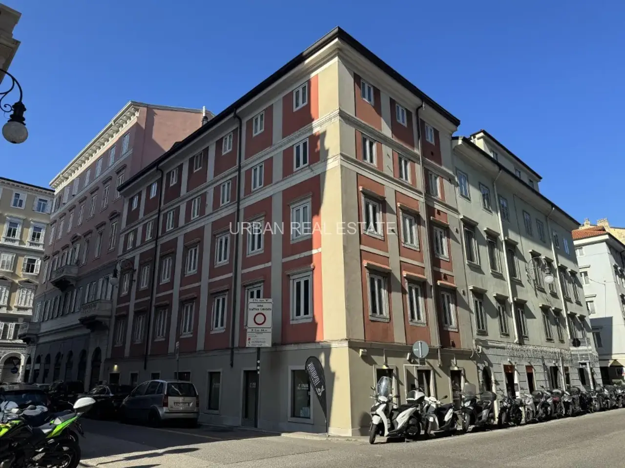 Ufficio in Via Milano 35, Trieste, {3} - Foto 1