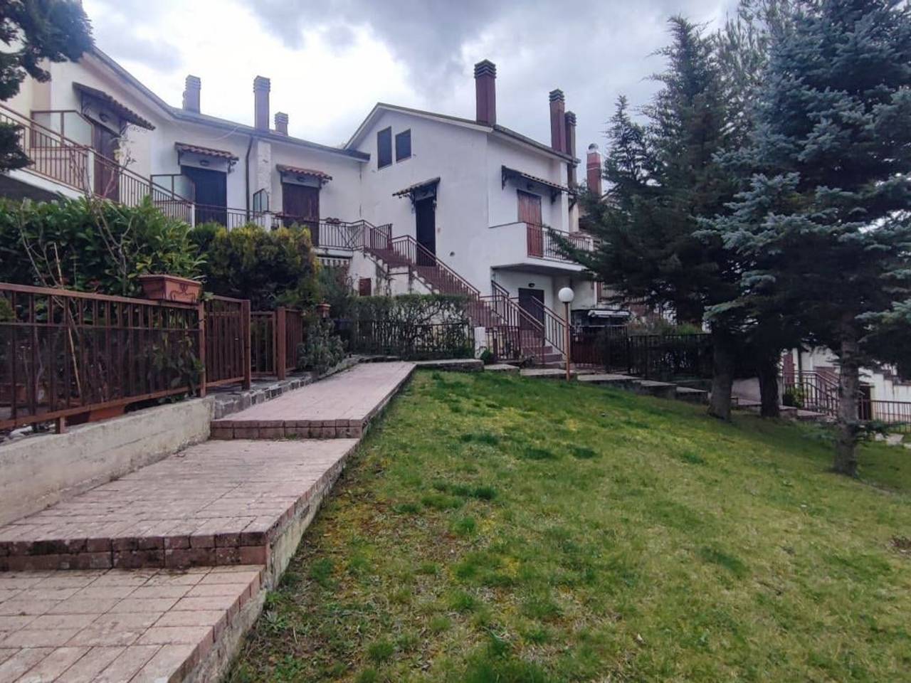 immagine annuncio 1 di 8