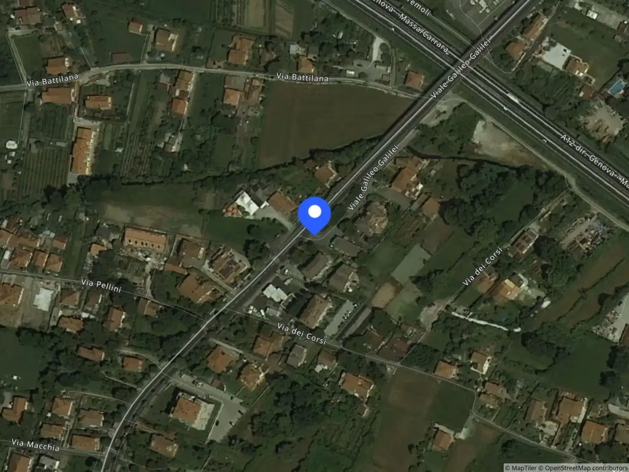 Negozio in Via Battilana, 153 153, Carrara, {3} - Foto 2