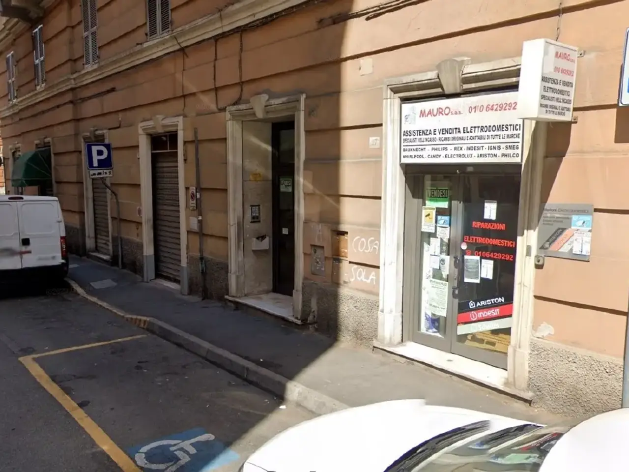 Palazzina commerciale in Via Pietro Cristofoli 27r, Genova, {3} - Foto 2