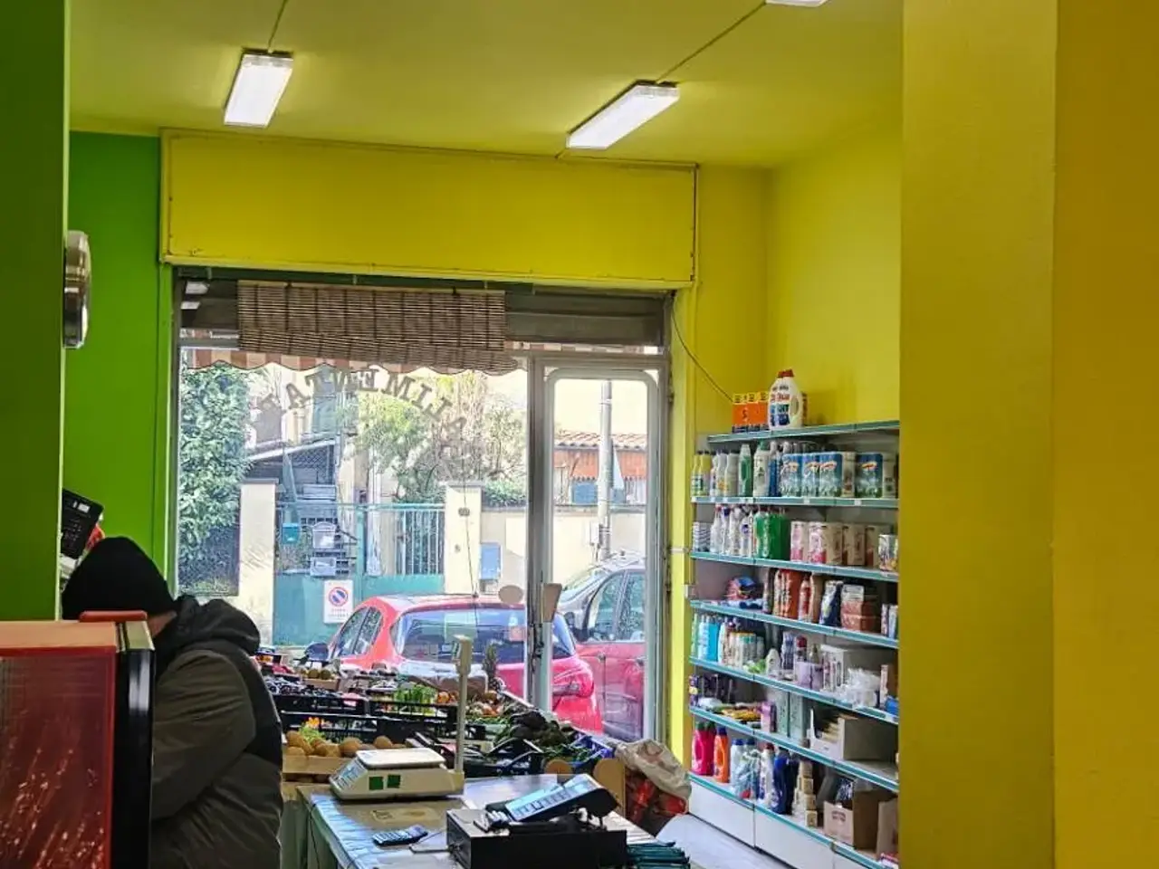 Esercizio commerciale in Via Avigliana 9, Rivoli, {3} - Foto 1