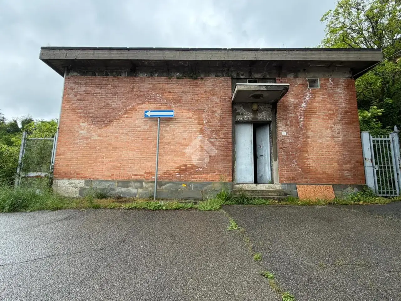 Magazzino in Via Tonino Serenari 4, Loiano, {3} - Foto 1