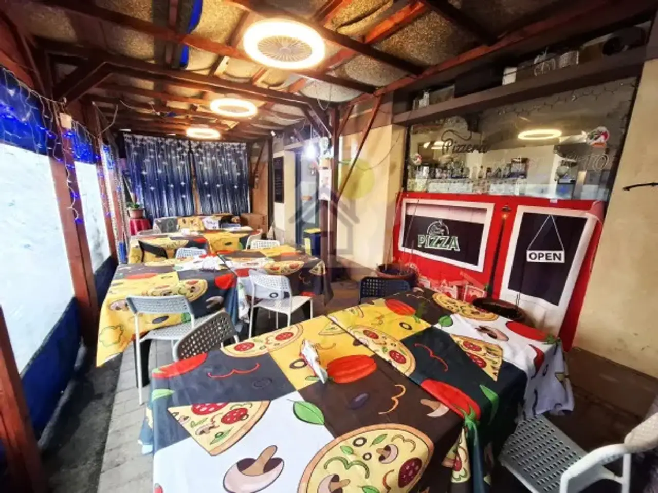 Pizzeria in Via Cavour 89, Cortemaggiore, {3} - Foto 1