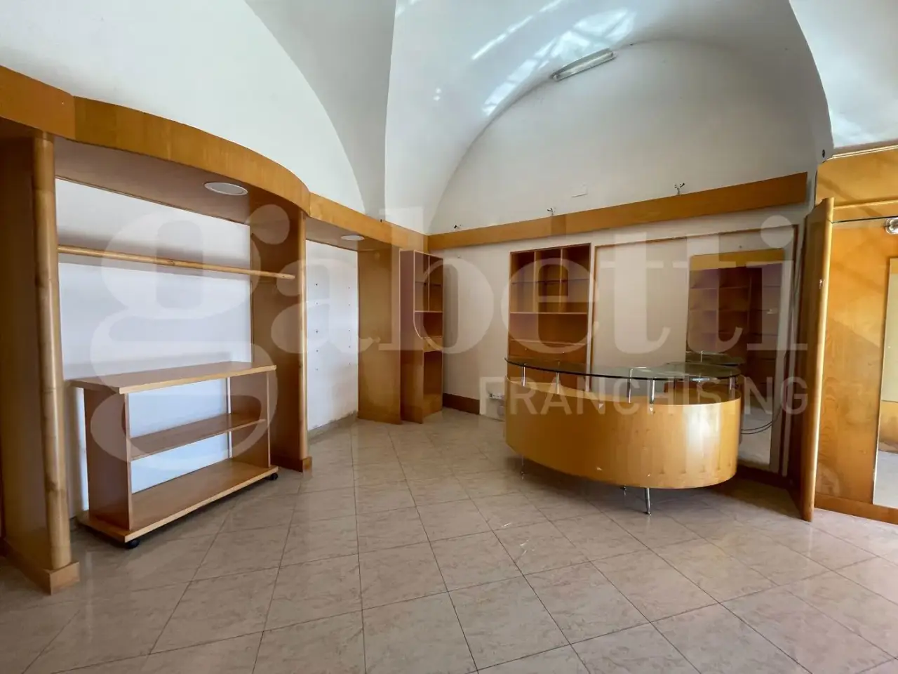 Negozio in Via Faustina 40, Gaeta, {3} - Foto 2