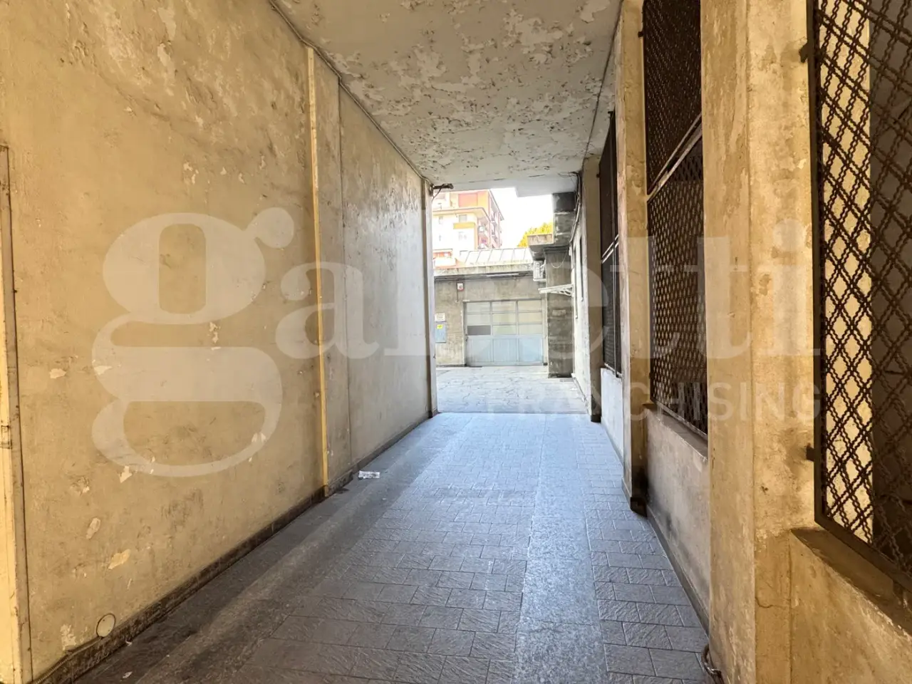 Magazzino in Via Grossi  4, Torino, {3} - Foto 2