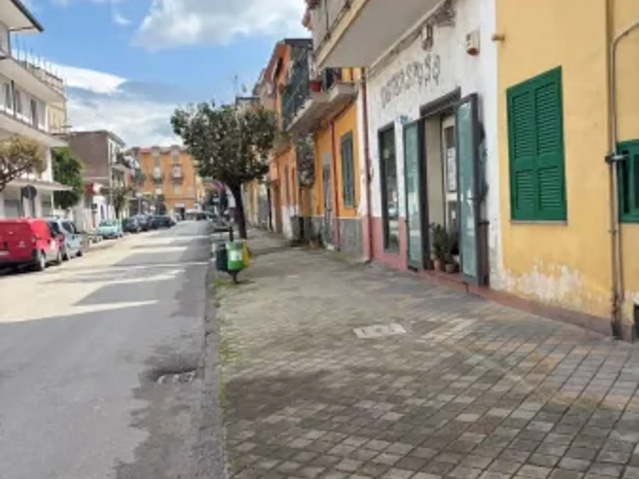 Negozio in Viale dei Ligustri 39, Casalnuovo Di Napoli, {3} - Foto 1