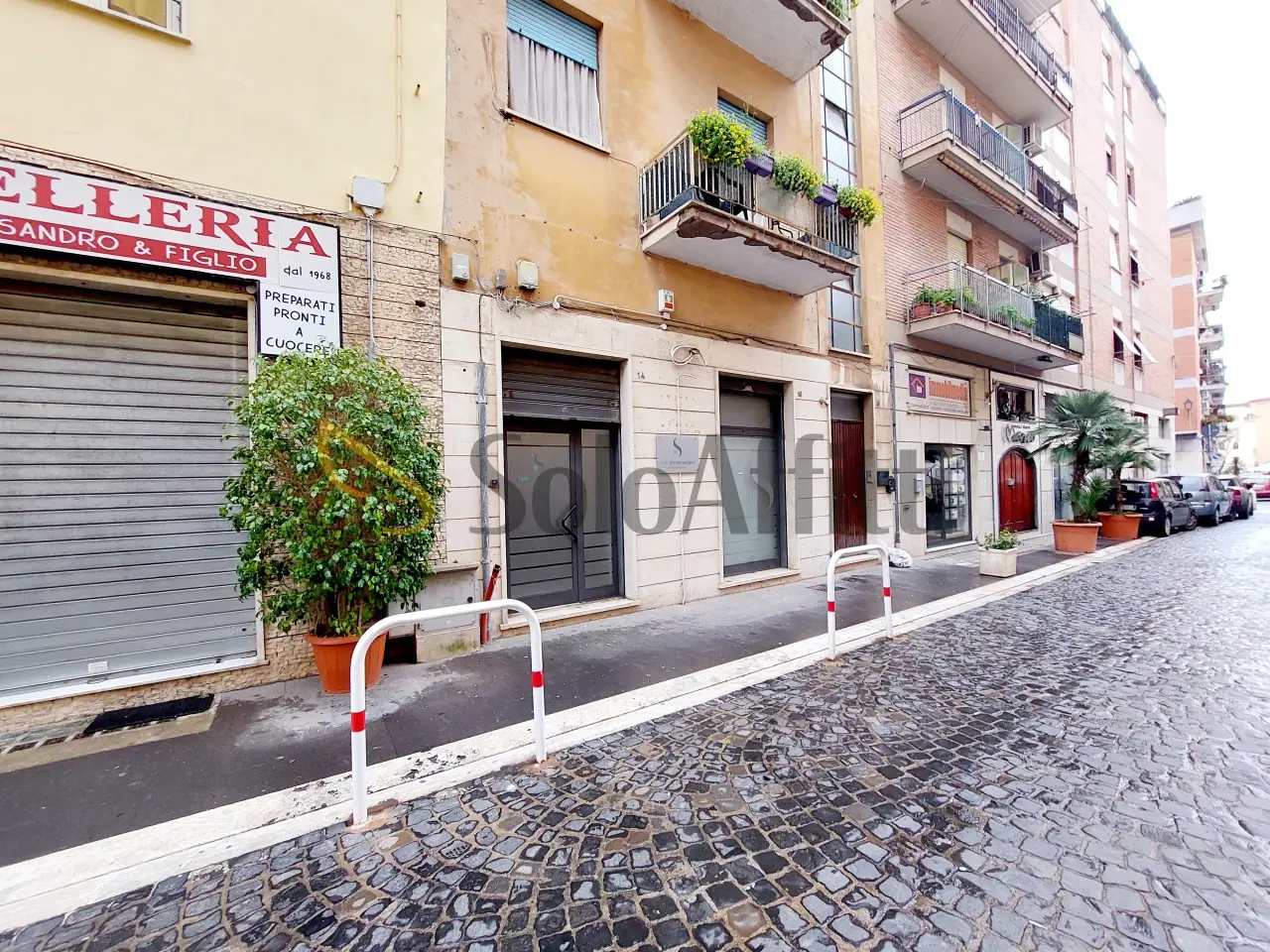 Negozio in Via Trieste 14, Civitavecchia, {3} - Foto 2