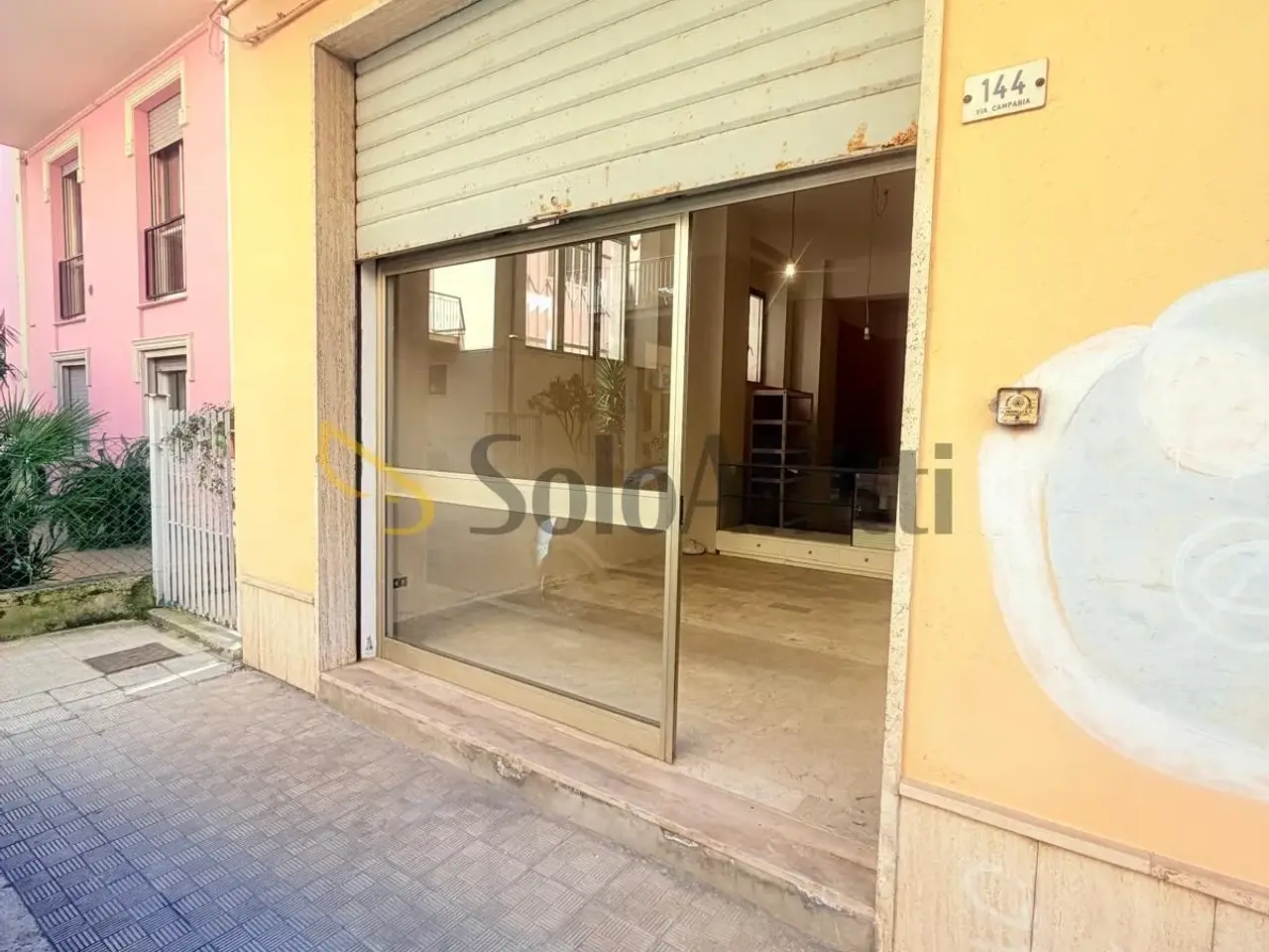 Magazzino in Via Campania 44, San Benedetto Del Tronto, {3} - Foto 1