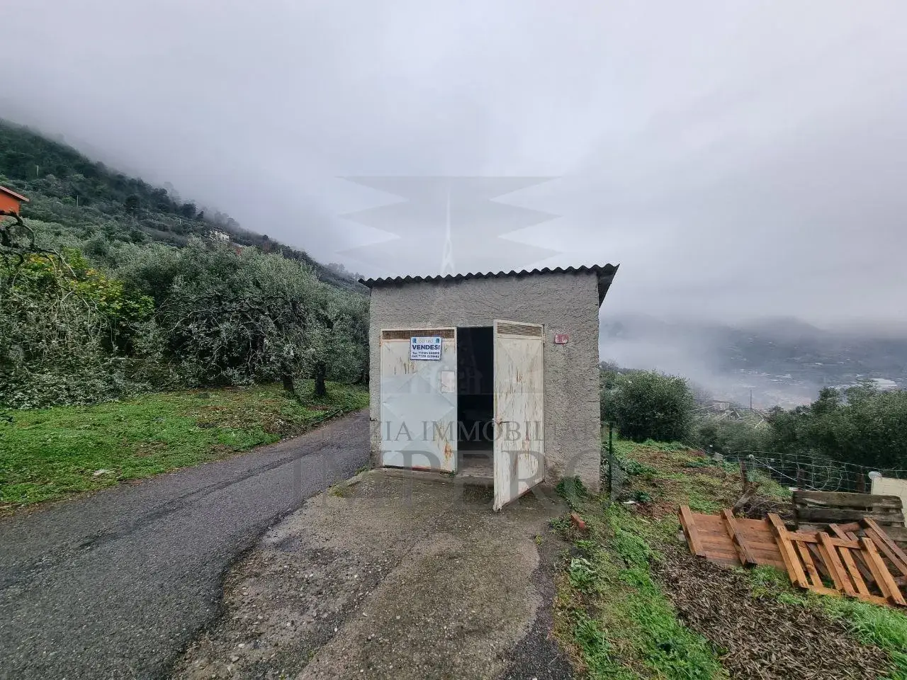 Magazzino in Via Ciappin, Ventimiglia, {3} - Foto 1