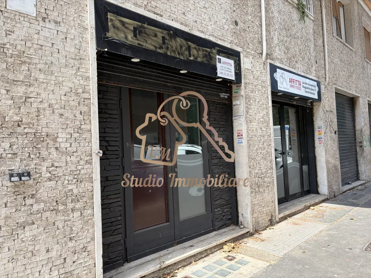Negozio in Via Val Sassina,83, Roma, {3} - Foto 2