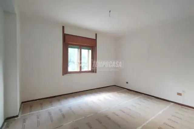 3-room flat in Via Vittorio Fiorentino, Avellino - Photo 1