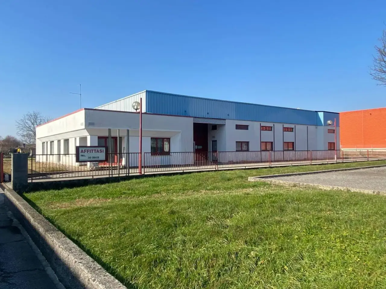 Magazzino in Via Pontebbana 10, Magnano In Riviera, {3} - Foto 1