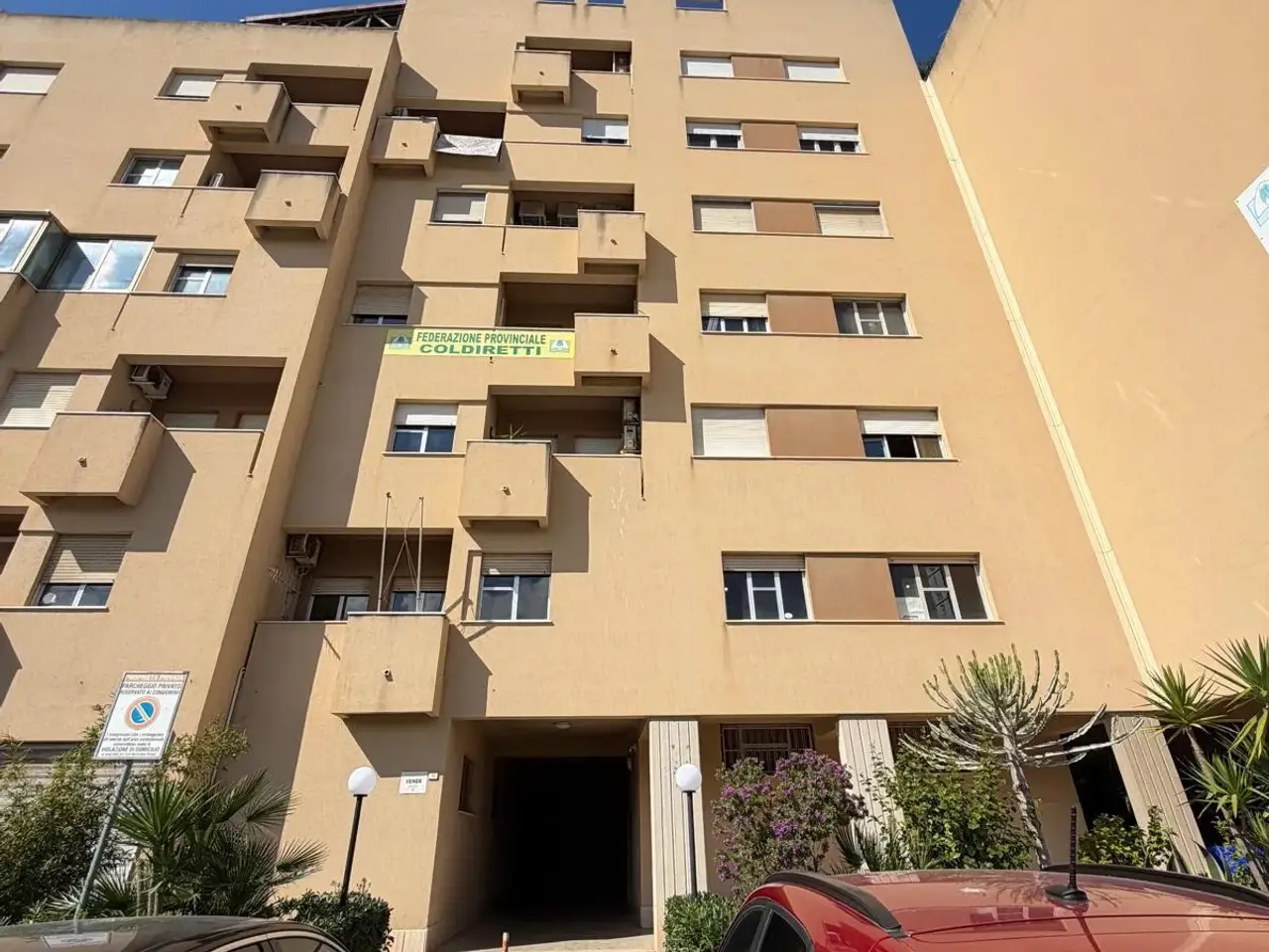 Azienda in Via Senatore Simone Gatto 36, Trapani, {3} - Foto 1