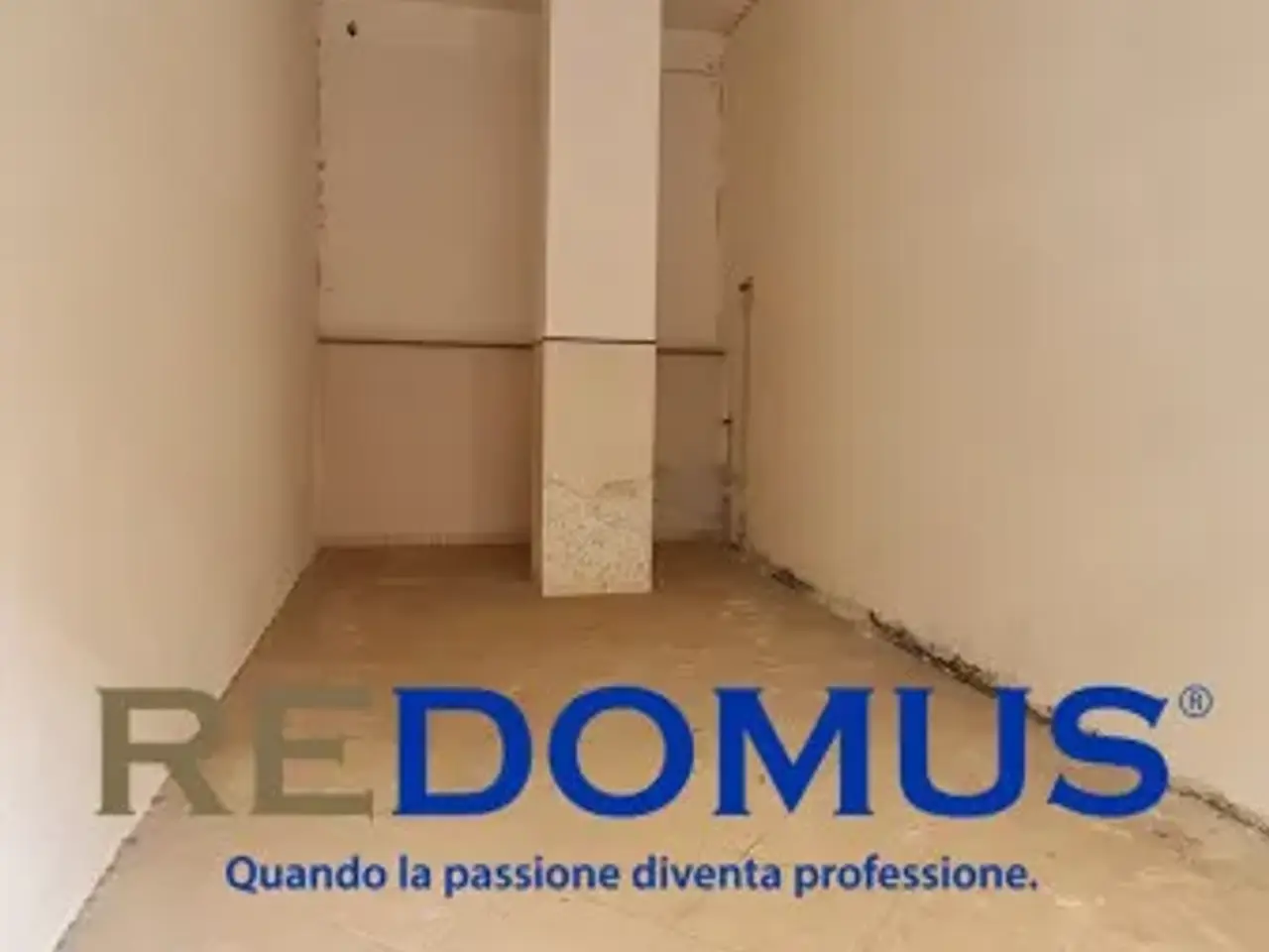 Magazzino in Via Olbia, Pomigliano D'Arco, {3} - Foto 1