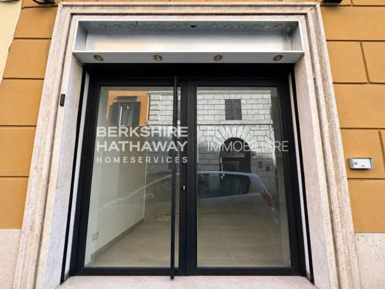 Negozio in Corso Vittorio Emanuele II, Roma, {3} - Foto 2