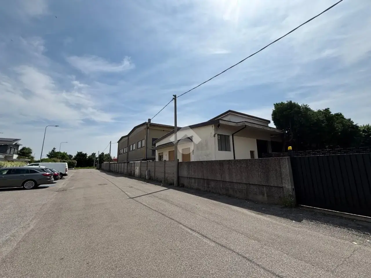 Capannone in Via Giuseppe Parini 2, Dairago, {3} - Foto 1