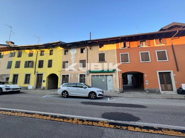 Terraced house in Via Anton Lazzaro Moro, Udine - Photo 1