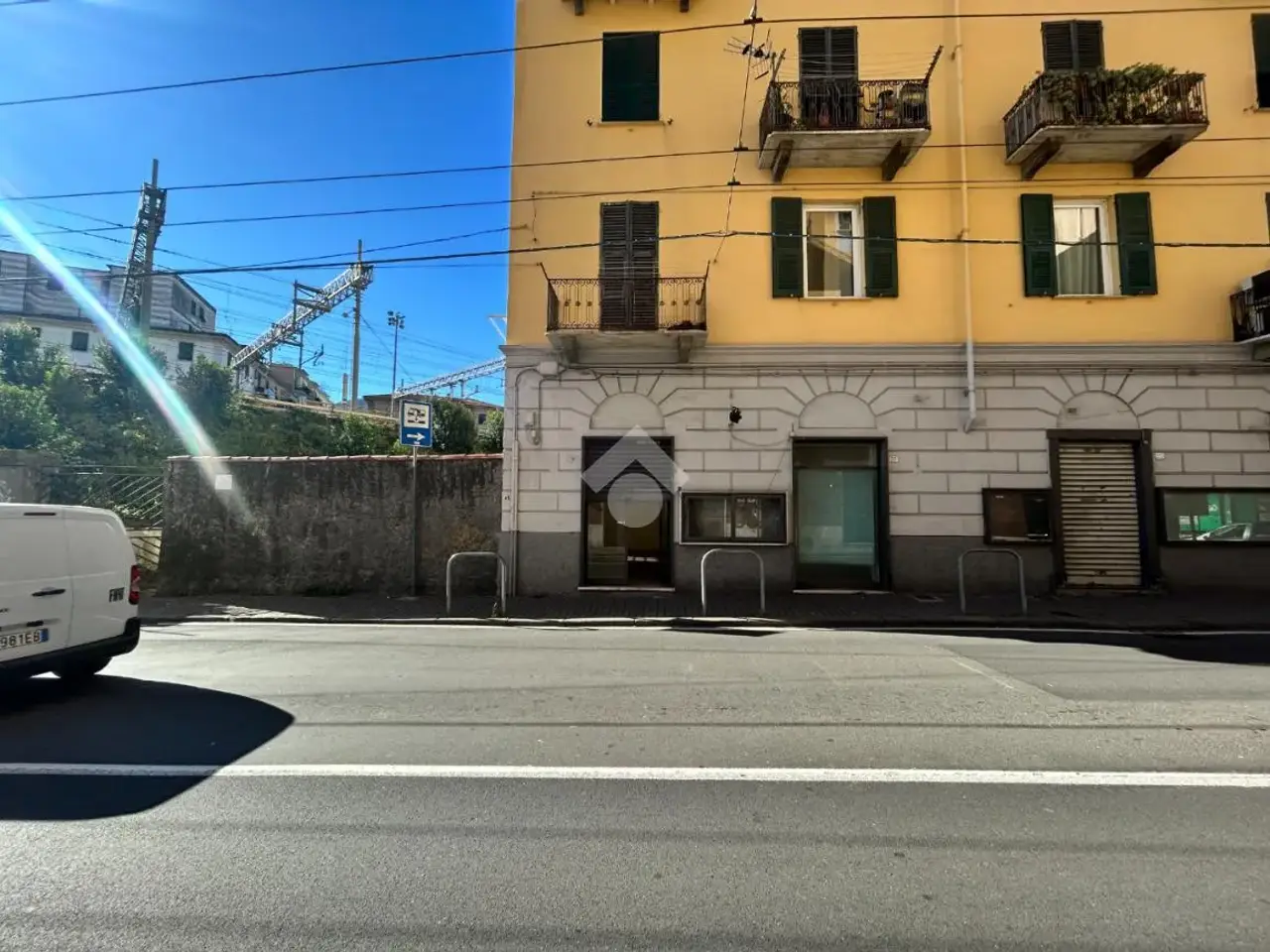 Negozio in Via Fiume 209, La Spezia, {3} - Foto 1
