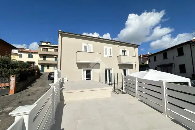 Detached house in Via Macia 69, Carmignano - Photo 1