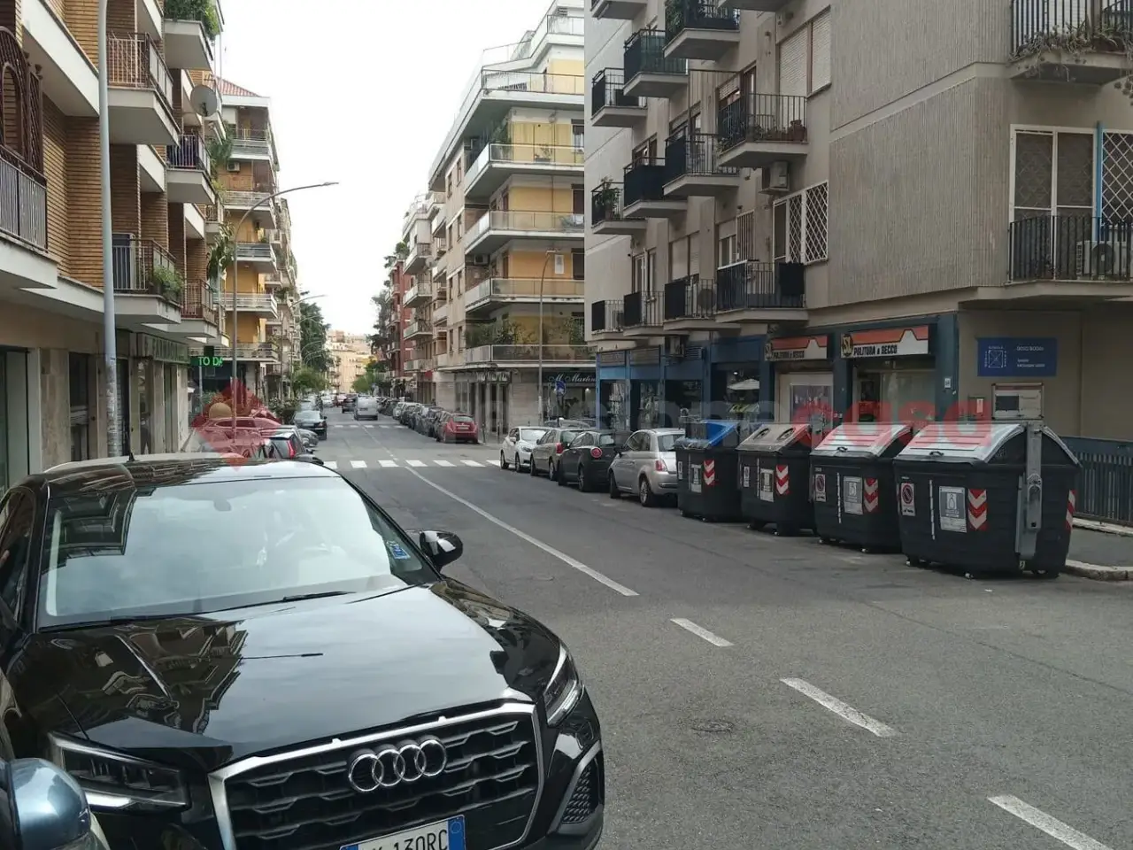 Negozio in Via Romeo Rodriguez Pereira , Roma, {3} - Foto 1