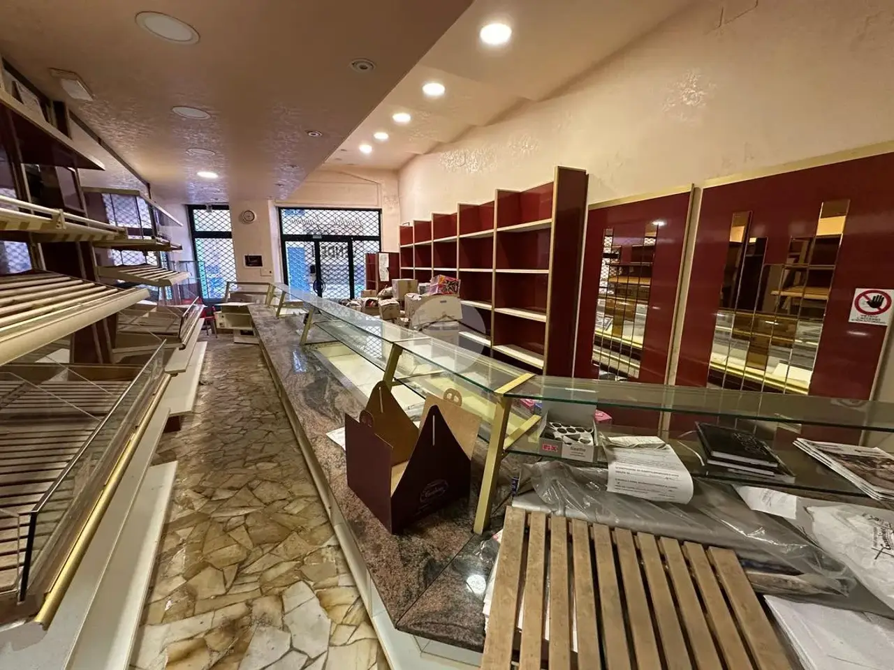 Negozio in Via Edoardo Ghiglini, Arenzano, {3} - Foto 1